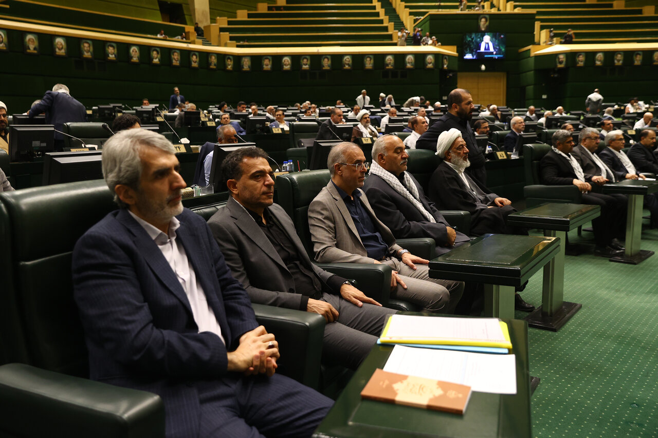 صحن علنی مجلس دوشنبه 26 خرداد