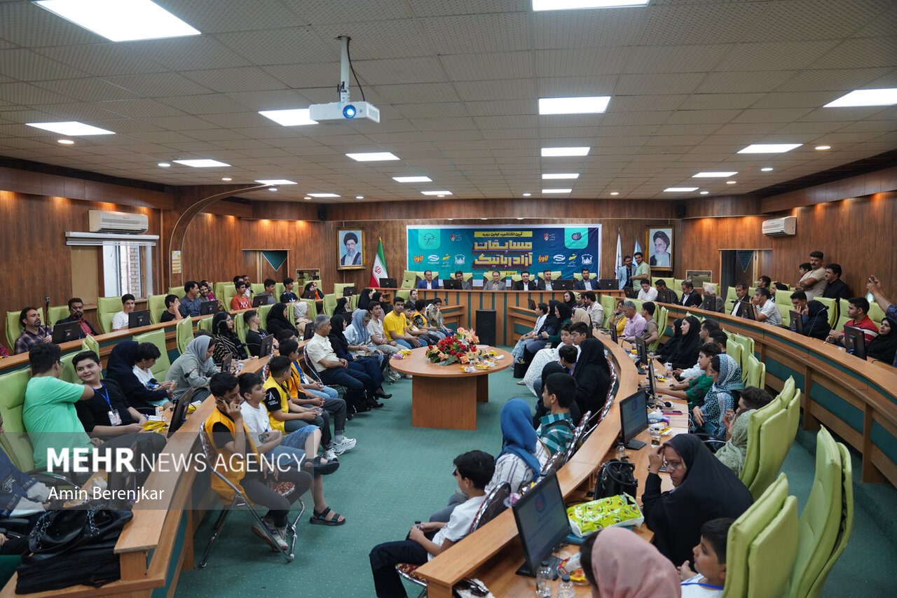 مسابقات رباتیک در شیراز