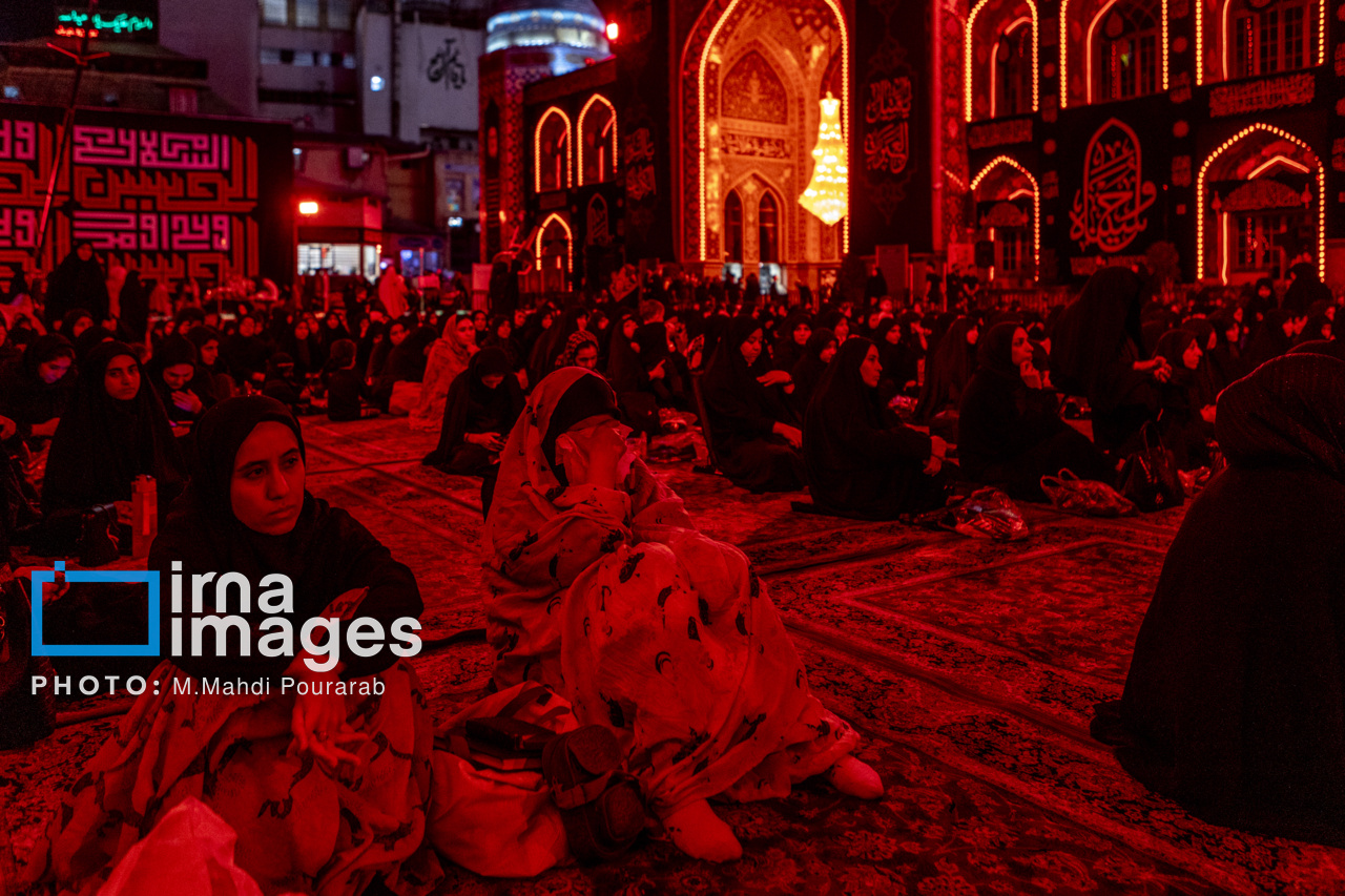 عزاداری شب پنجم محرم در هیات ریحانه النبی