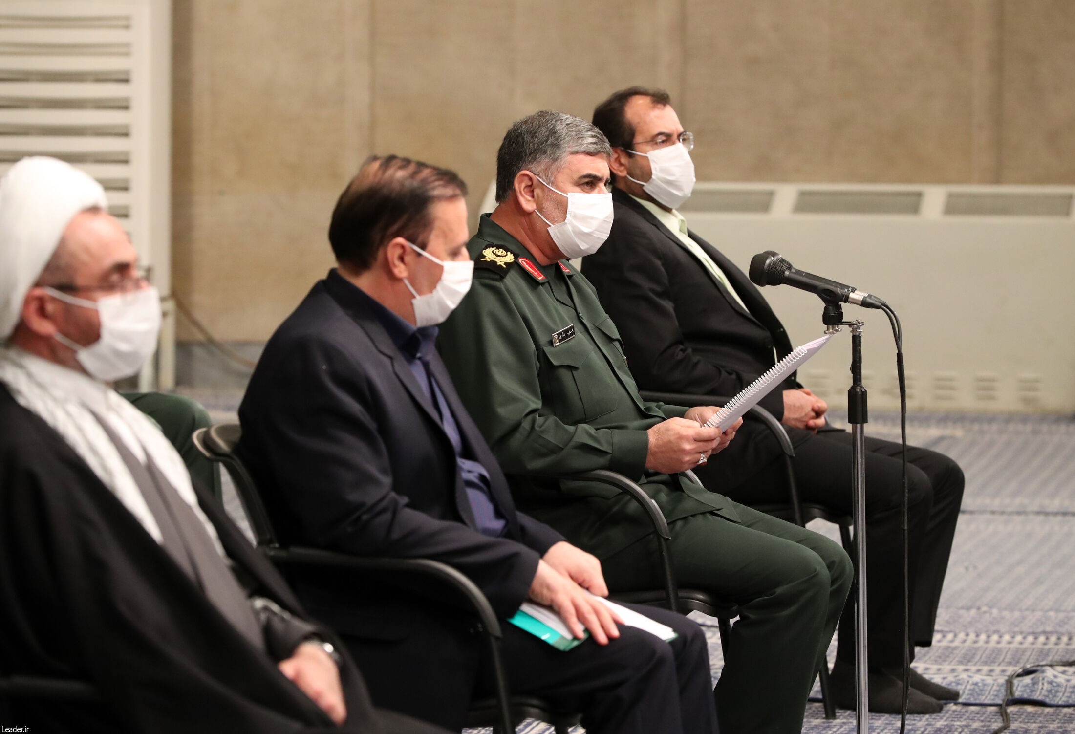 دیدار دست‌اندرکاران کنگره‌ شهدای ایلام با رهبر انقلاب