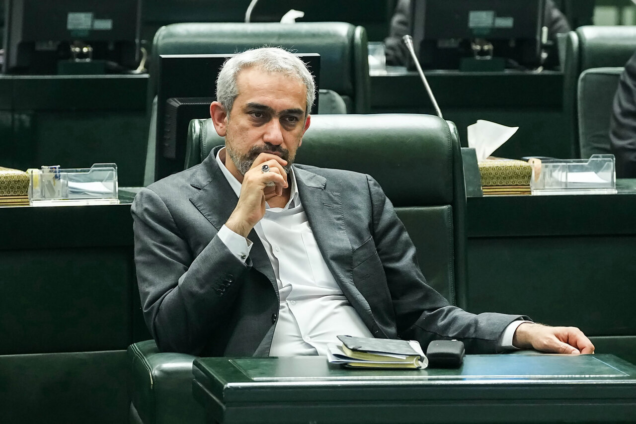 نشست غیرعلنی چهارشنبه ۱۷ دی