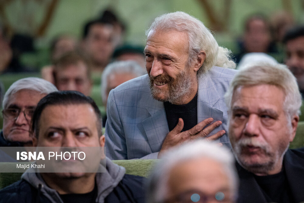 بازیگران در مراسم ختم مرحوم عنایت بخشی