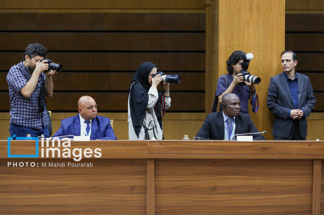 دیدار معاونین اول روسای جمهور ایران و زیمبابوه