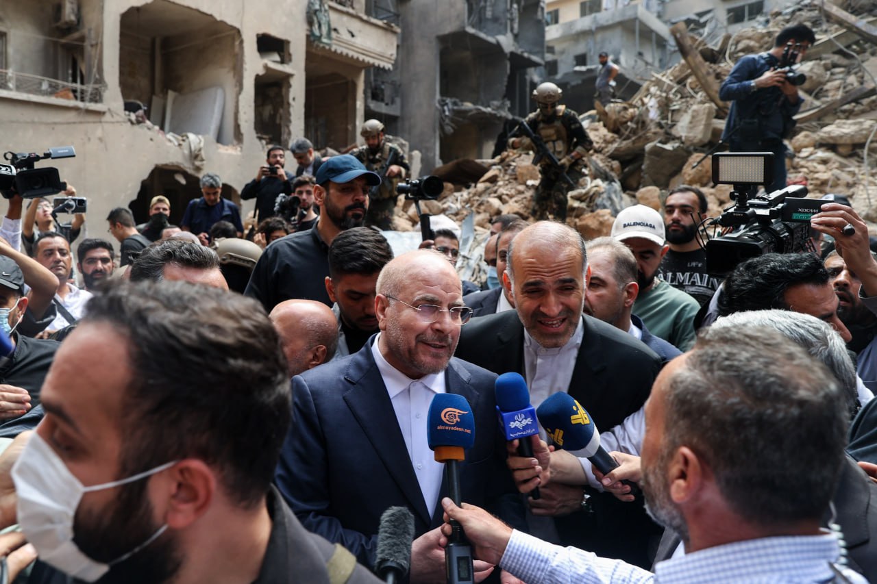 حضور قالیباف در میان ساکنان منطقه بیروت غربی