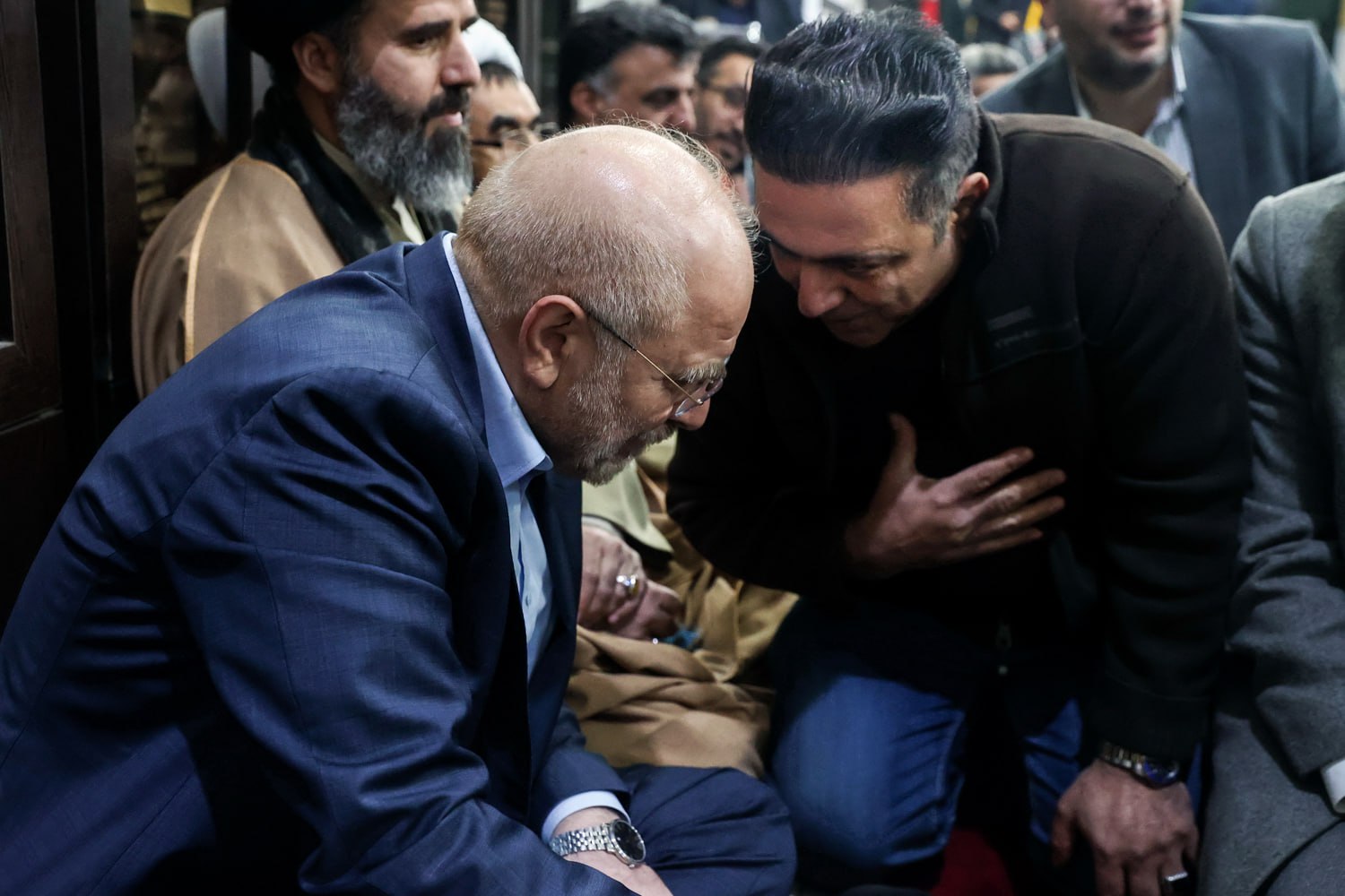 گفت‌وگوی قالیباف با مردم عزیز شهرستان بومهن در مسجد جامع اهل‌بیت (ع)