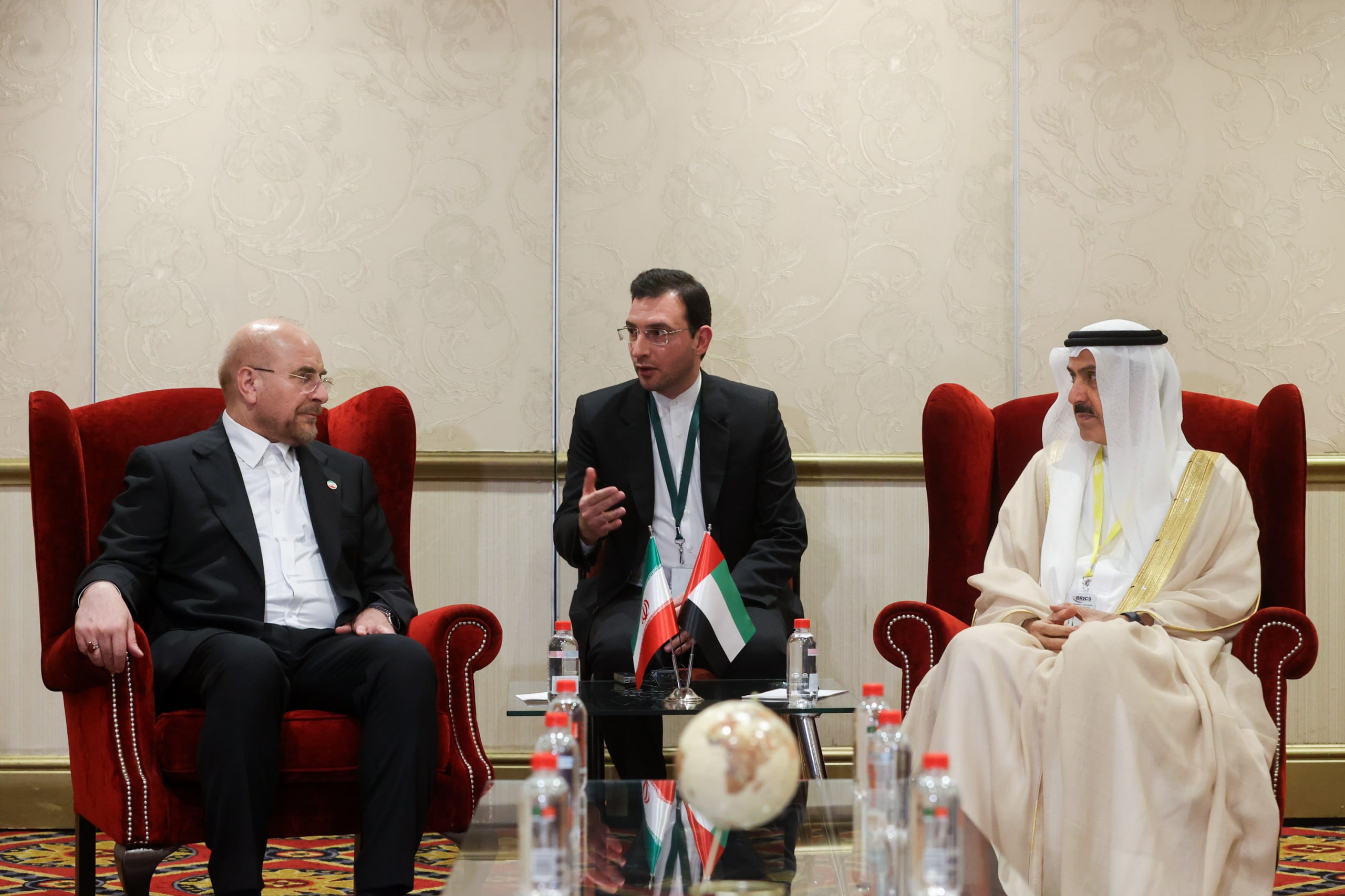 دیدار قالیباف و صقر غباش، رؤسای مجلس شورای اسلامی و مجلس امارات متحدۀ عربی