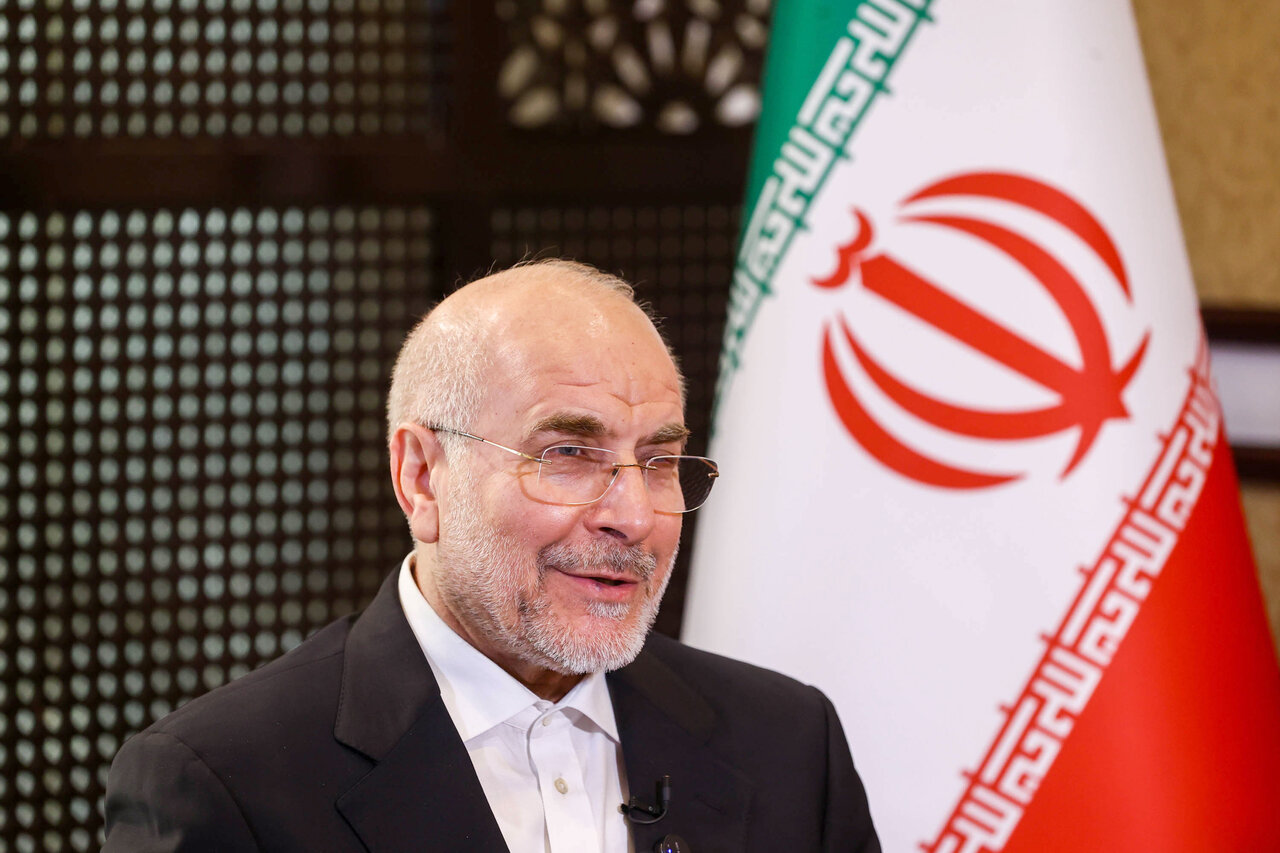 مصاحبه حامد میر مجری و روزنامه‌نگار سرشناس پاکستانی با قالیباف 