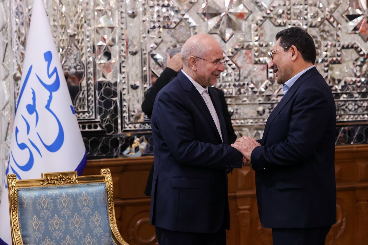 دیدارهای نوروزی جمعی از مسئولان نظام با قالیباف