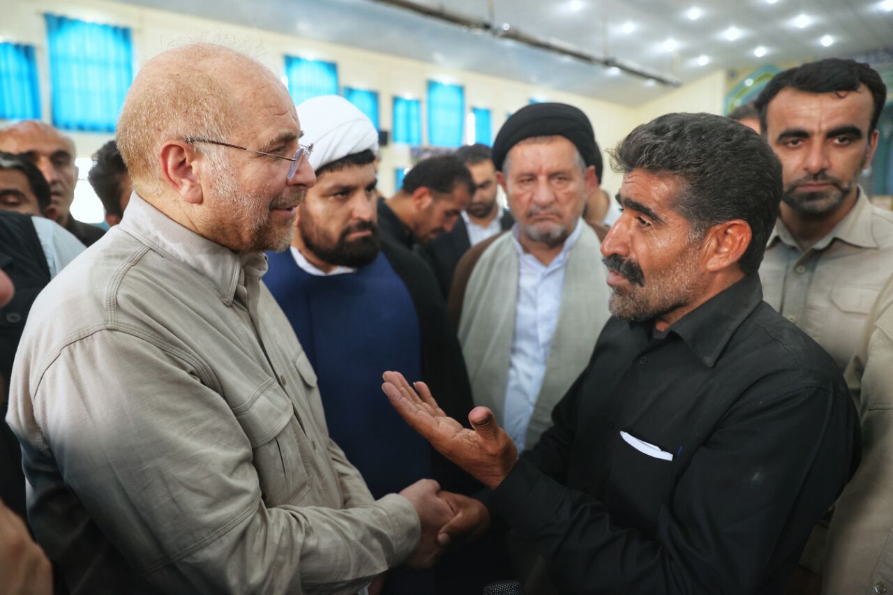 گفتگوی رئیس مجلس با اهالی دیشموک