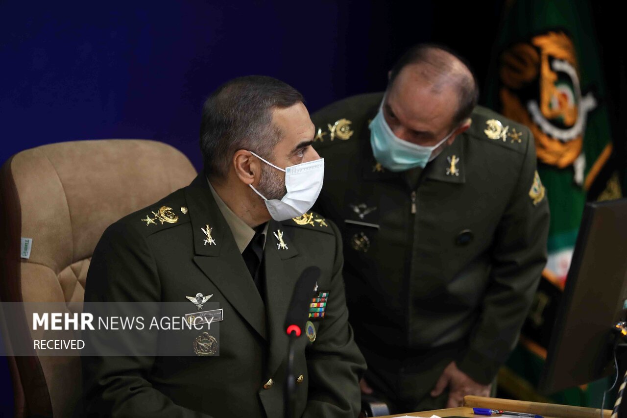 دیدار رئیس و اعضای کمیسیون امنیت با وزیر دفاع