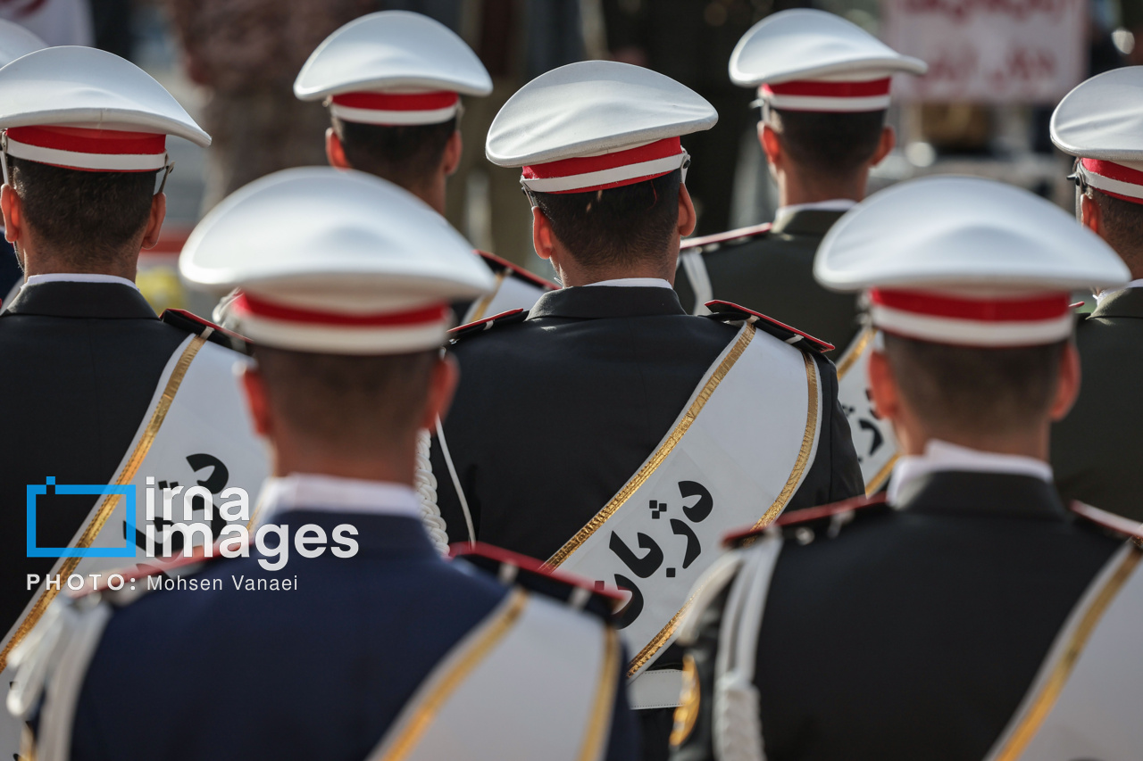 رژه موتور سواران 