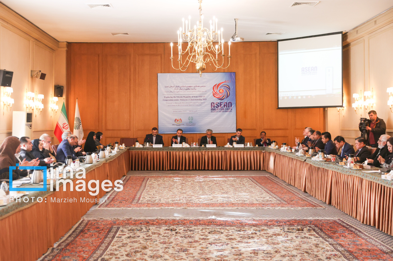 همایش همکاری‌های ایران و «آسه آن»