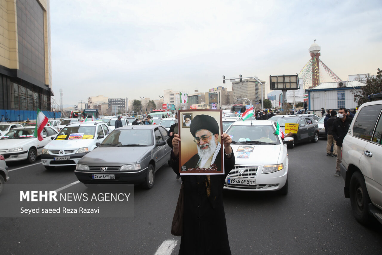 راهپیمایی یوم الله ۲۲ بهمن در تهران