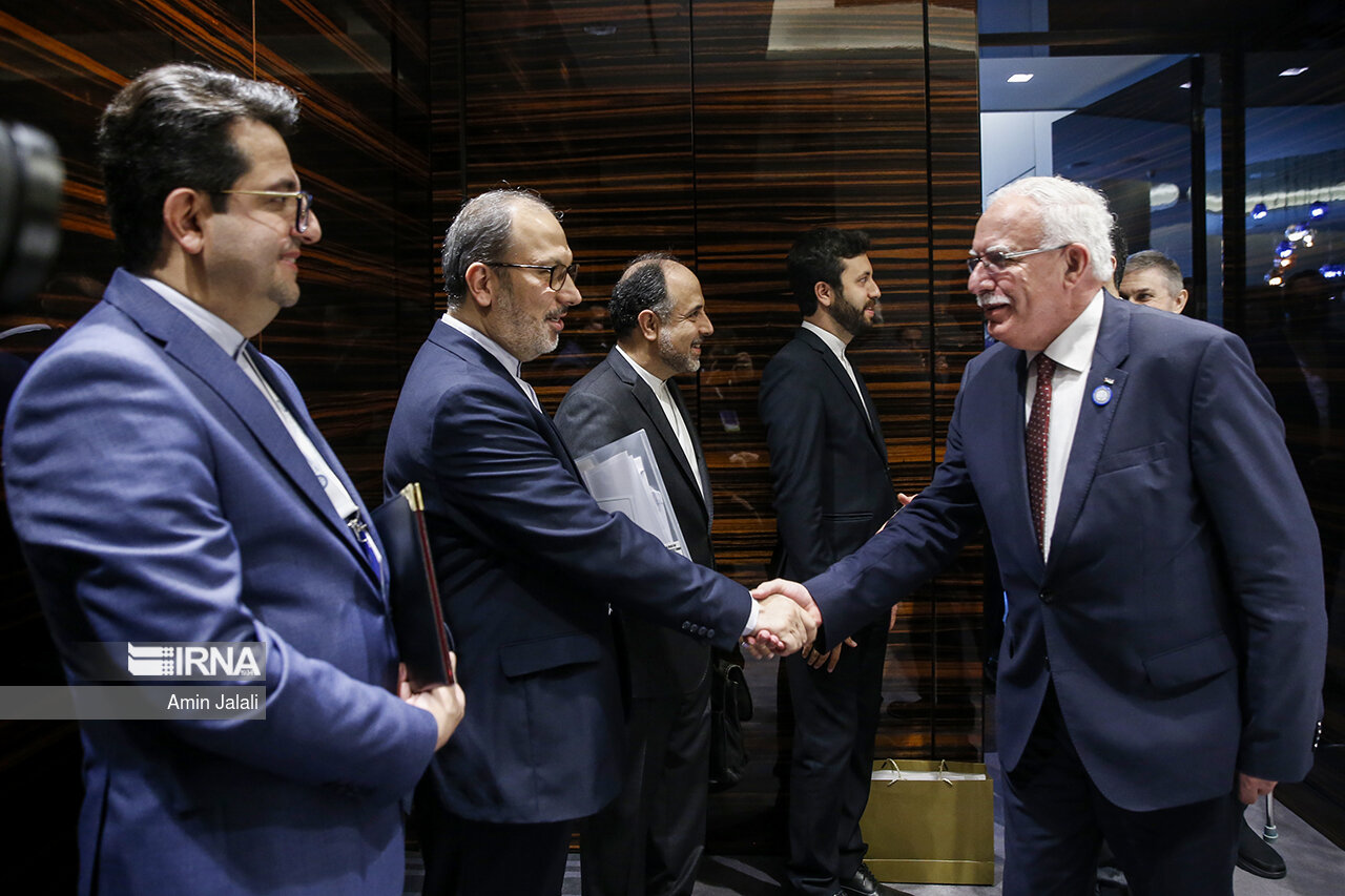 دیدارهای وزیر خارجه در حاشیه اجلاس وزرای جنبش عدم تعهد