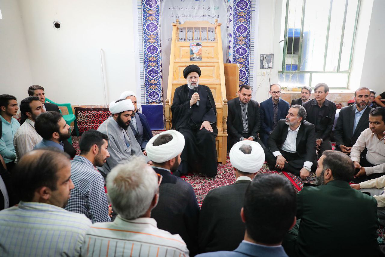 حضور رئیس جمهور در مسجد امام خمینی(ره) محل جوادیه