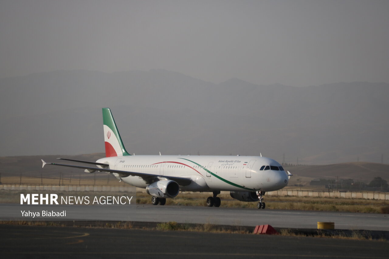 مراسم استقبال از رئیس جمهور در کرمانشاه