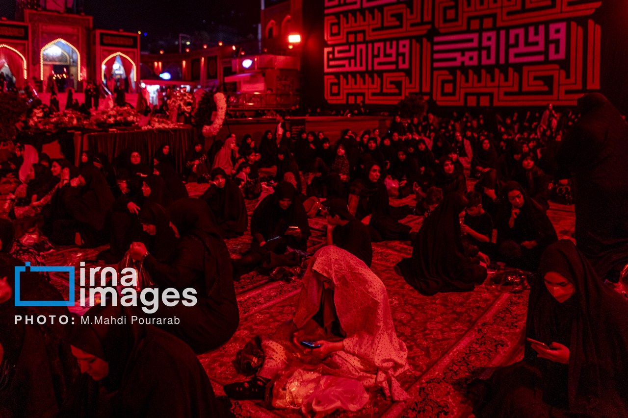 عزاداری شب پنجم محرم در هیات ریحانه النبی