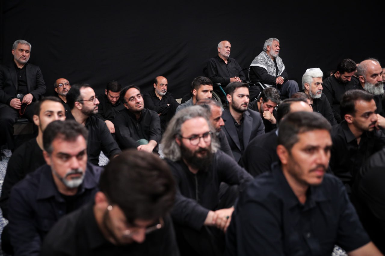 مراسم شام غریبان حسینی در حسینیه امام خمینی(ره)