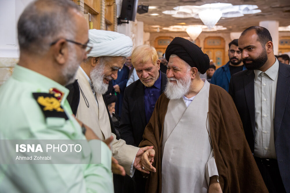 مراسم بزرگداشت شهدای خدمت در حرم حضرت فاطمه معصومه(س)