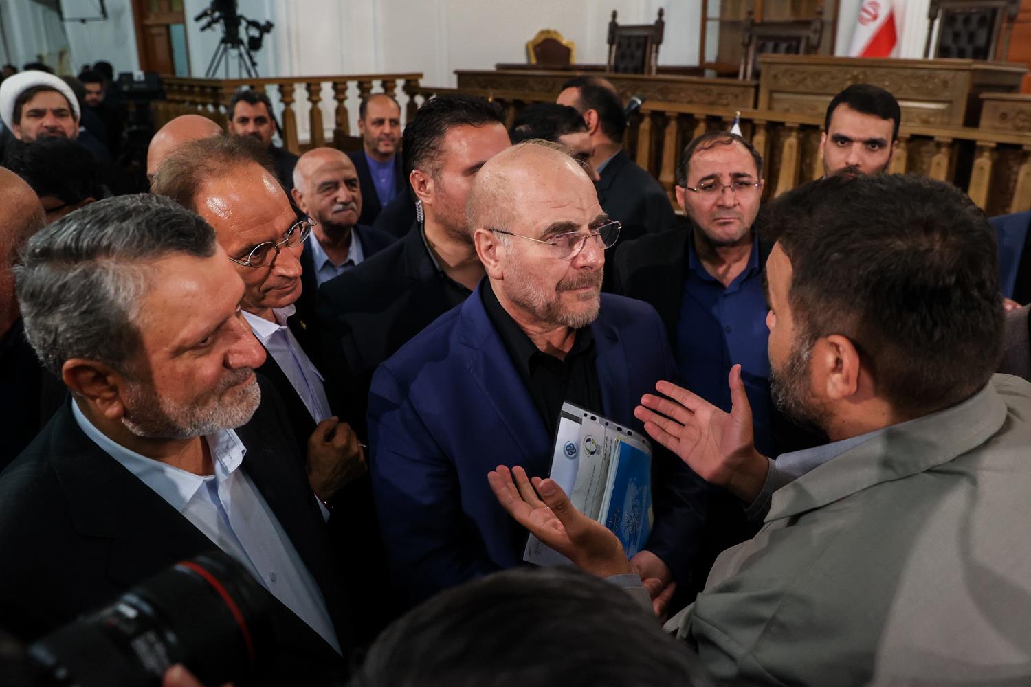 برگزاری نشست تعاون و حکمرانی مردم در مدار قانون با حضور قالیباف