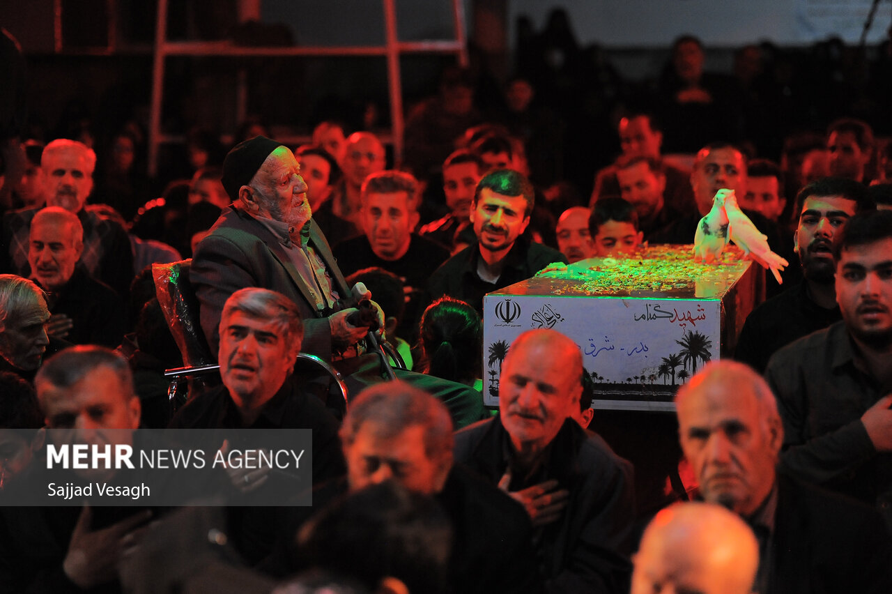 تشییع پیکر ۳۰۰ شهید گمنام دفاع مقدس در کشور