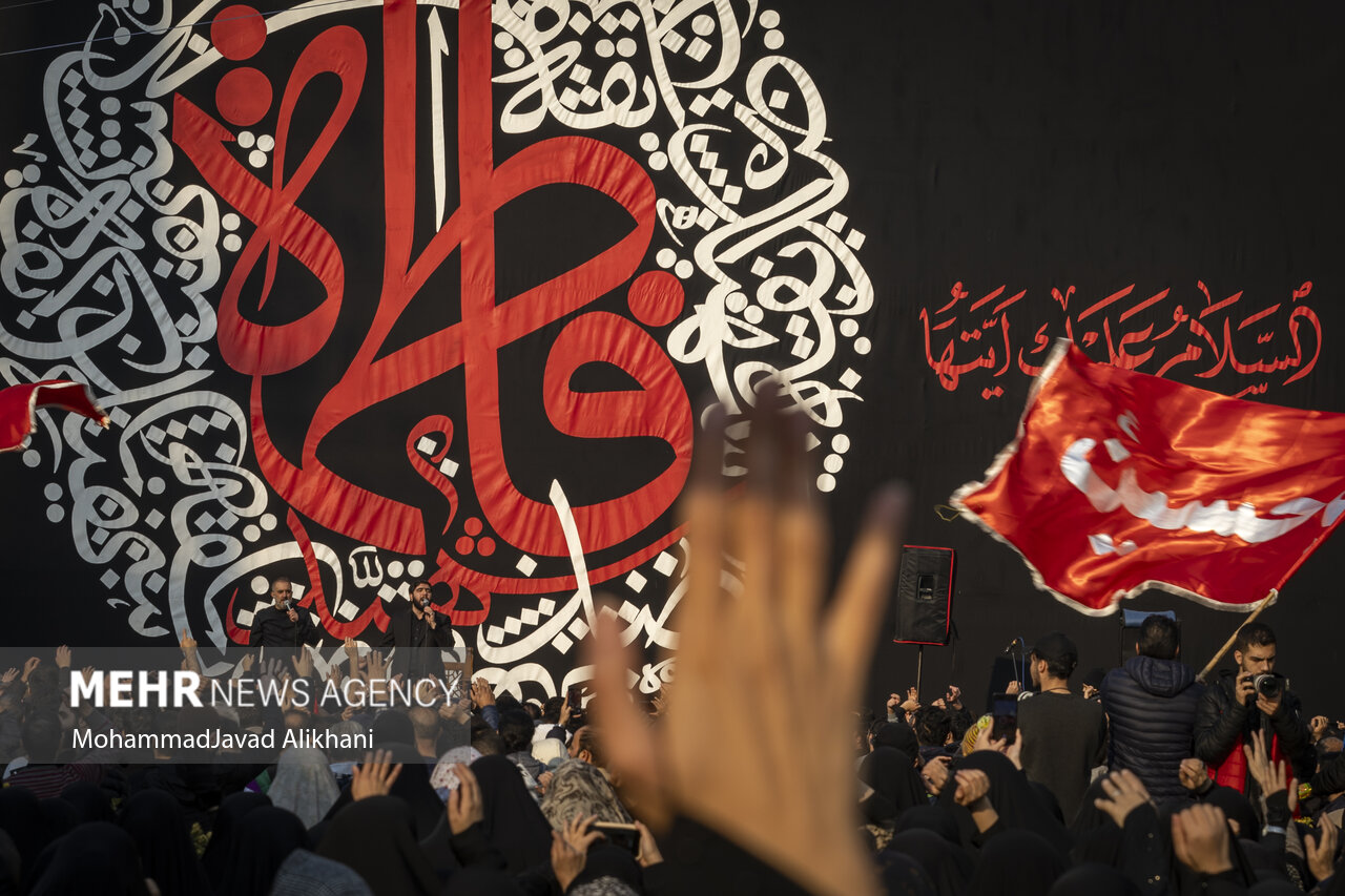 مراسم عزاداری دهه دوم فاطمیه در امامزاده صالح (ع)