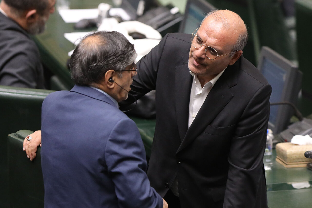 نشست علنی مجلس ۱۸ شهریورماه ۱۴۰۴