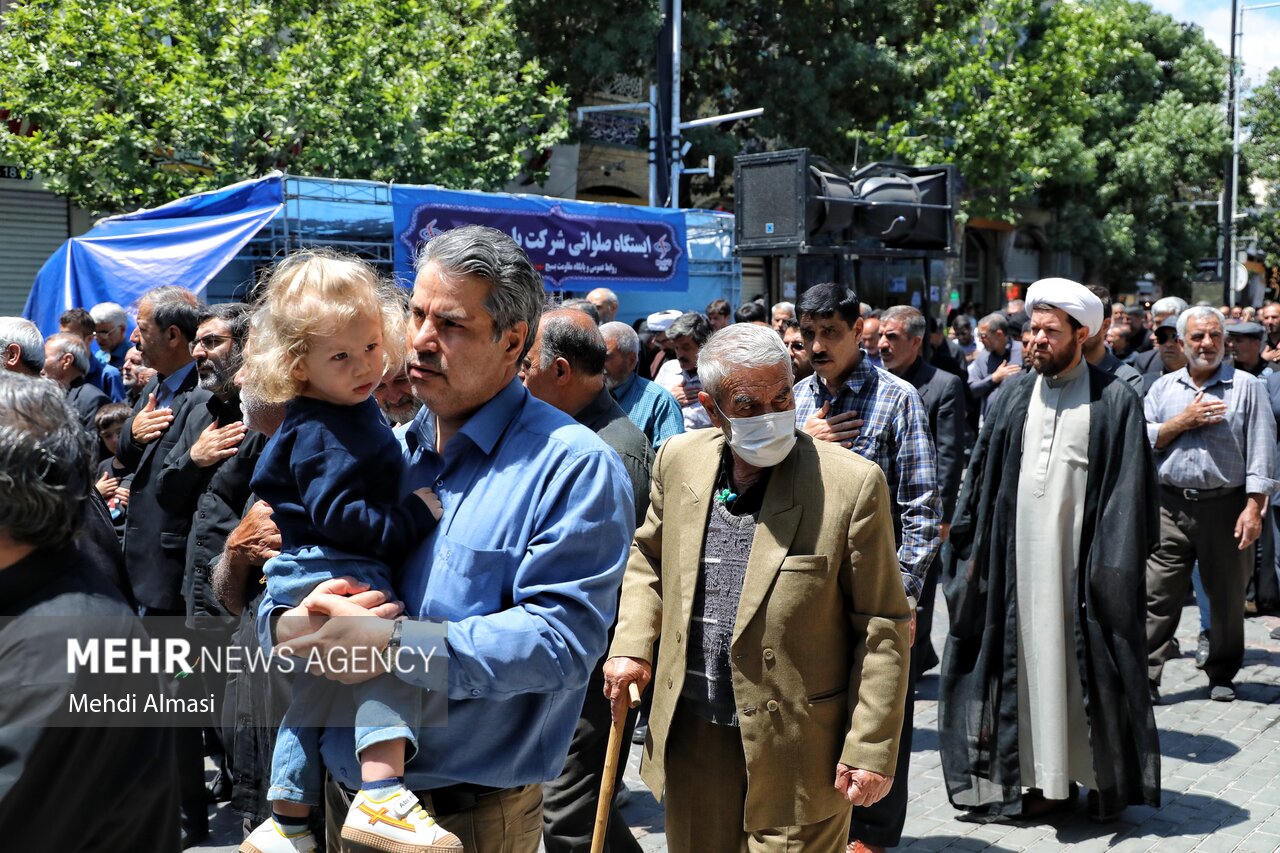 دسته عزاداری سالگرد ارتحال امام خمینی (ره) در زنجان