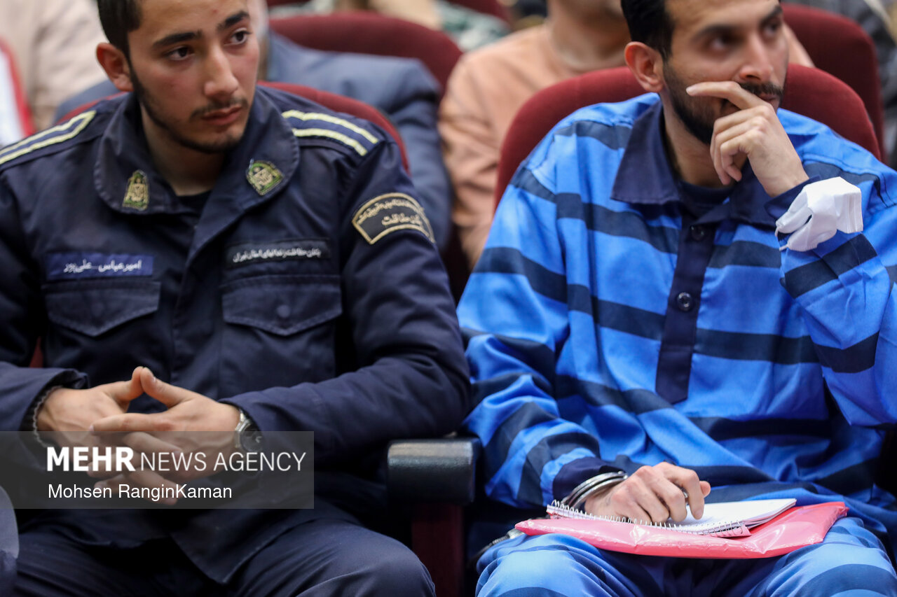 اولین جلسه رسیدگی به پرونده کوروش کمپانی