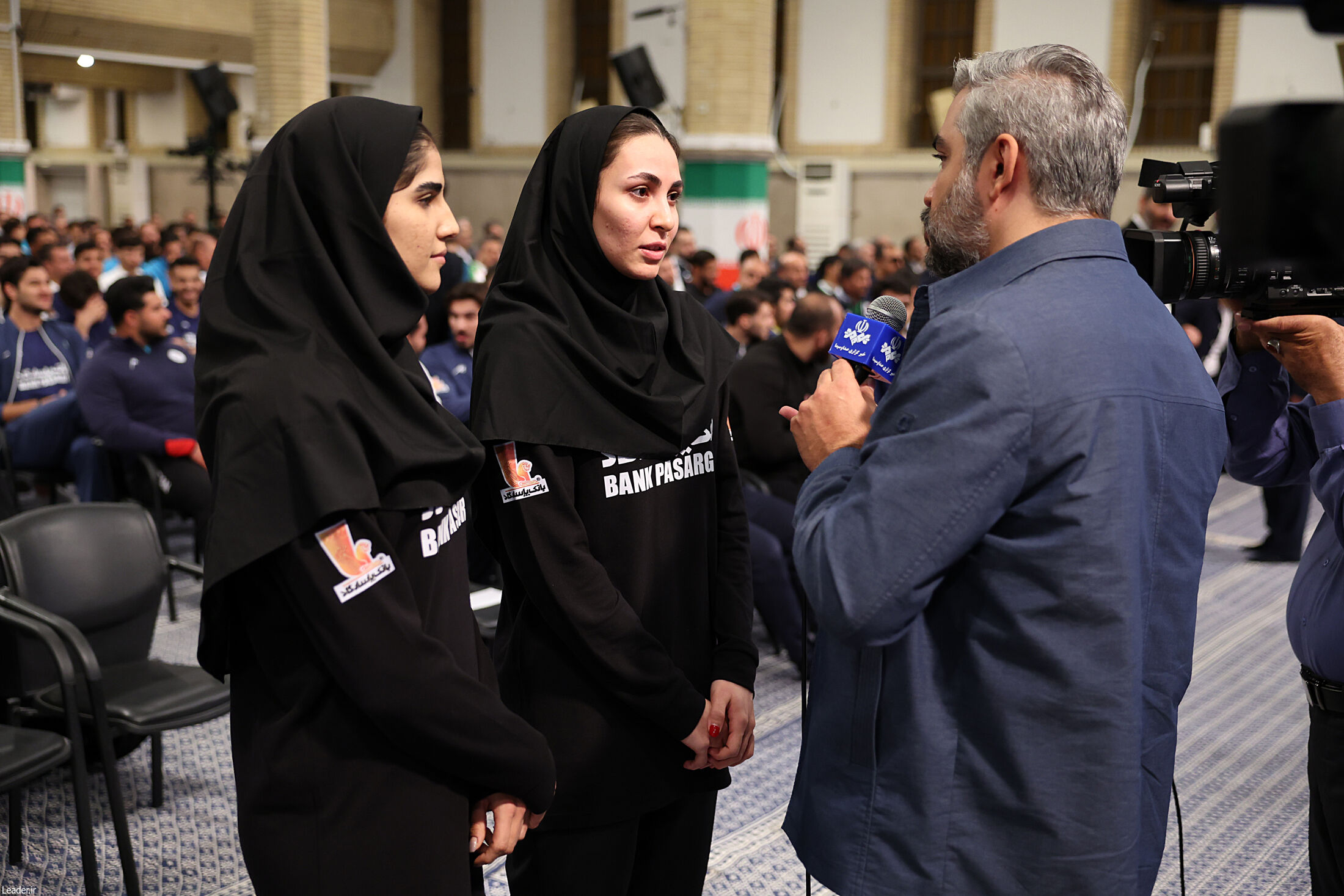 تصاویری از دیدار مدال‌آوران ورزشی و علمی با رهبر انقلاب