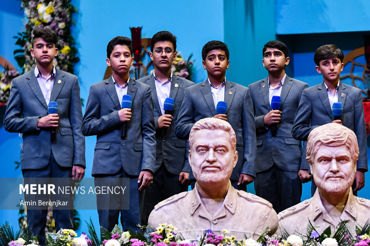 اجلاسیه ۱۵ هزار شهید استان فارس