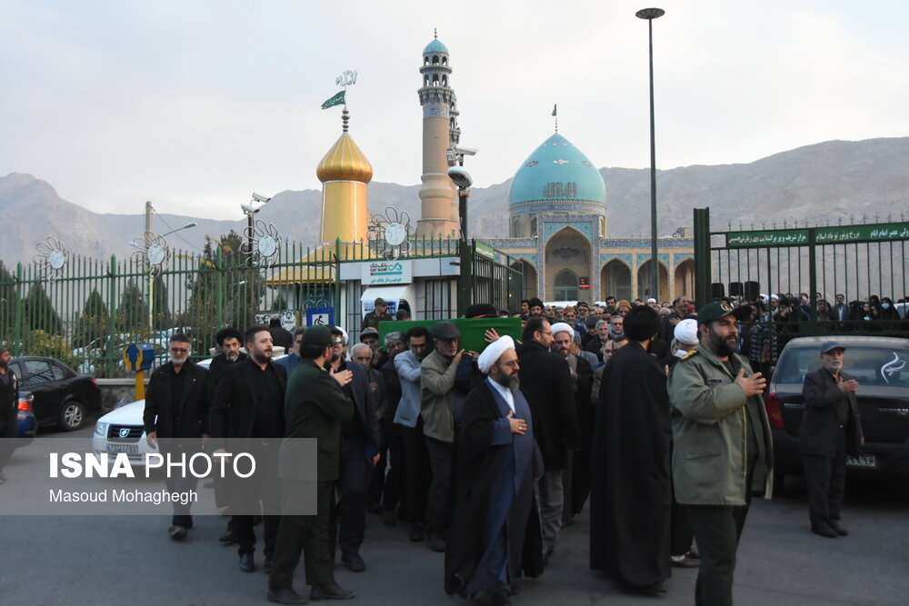 مراسم وداع با پیکر آیت الله سید محمد شاهچراغی
