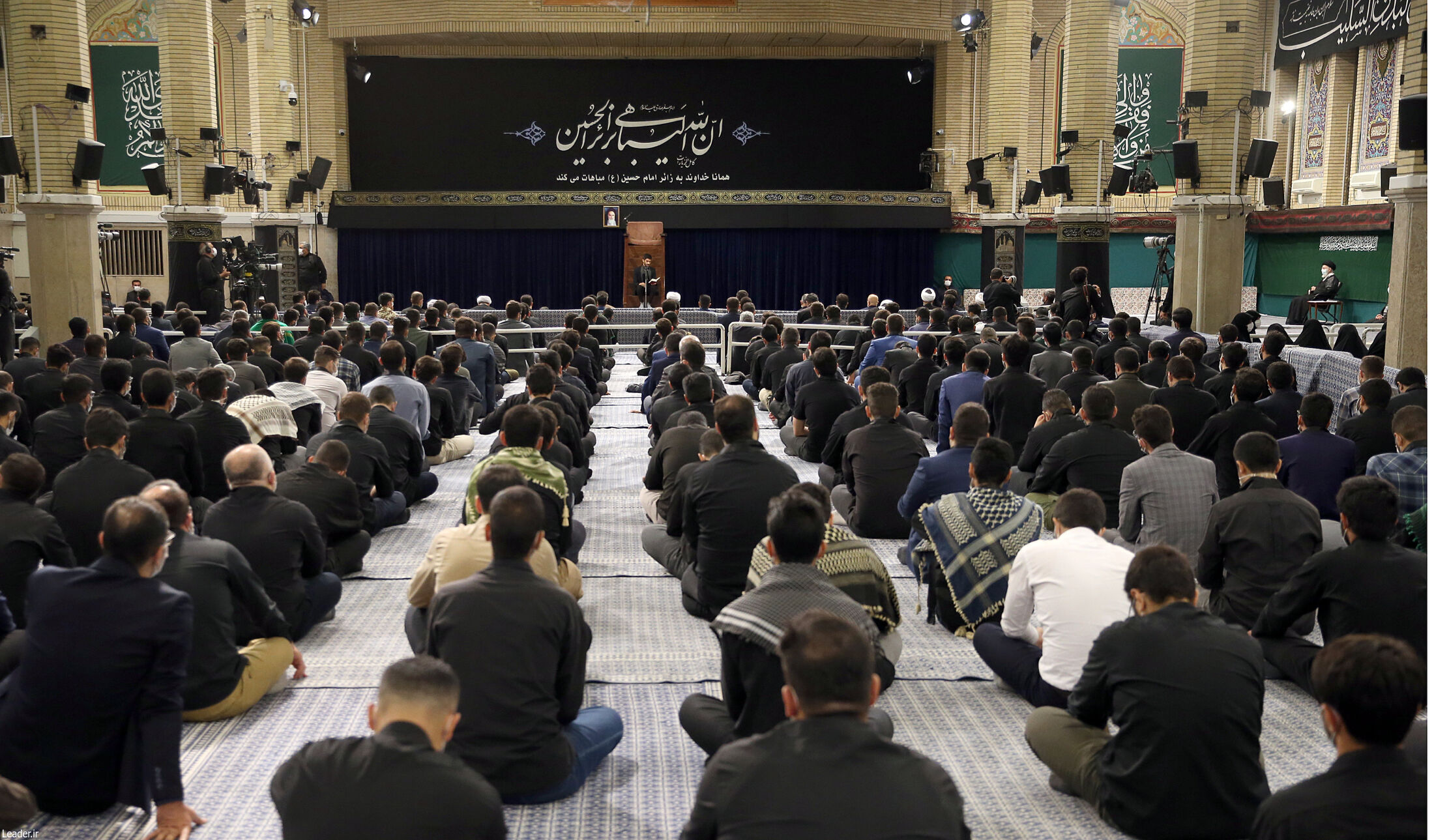 مراسم عزاداری اربعین حسینی با حضور رهبر انقلاب