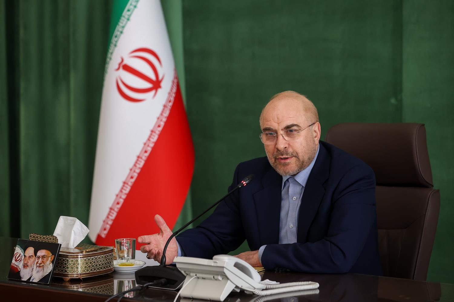 دیدار جمعی از جوانان با قالیباف به مناسبت روز جوان