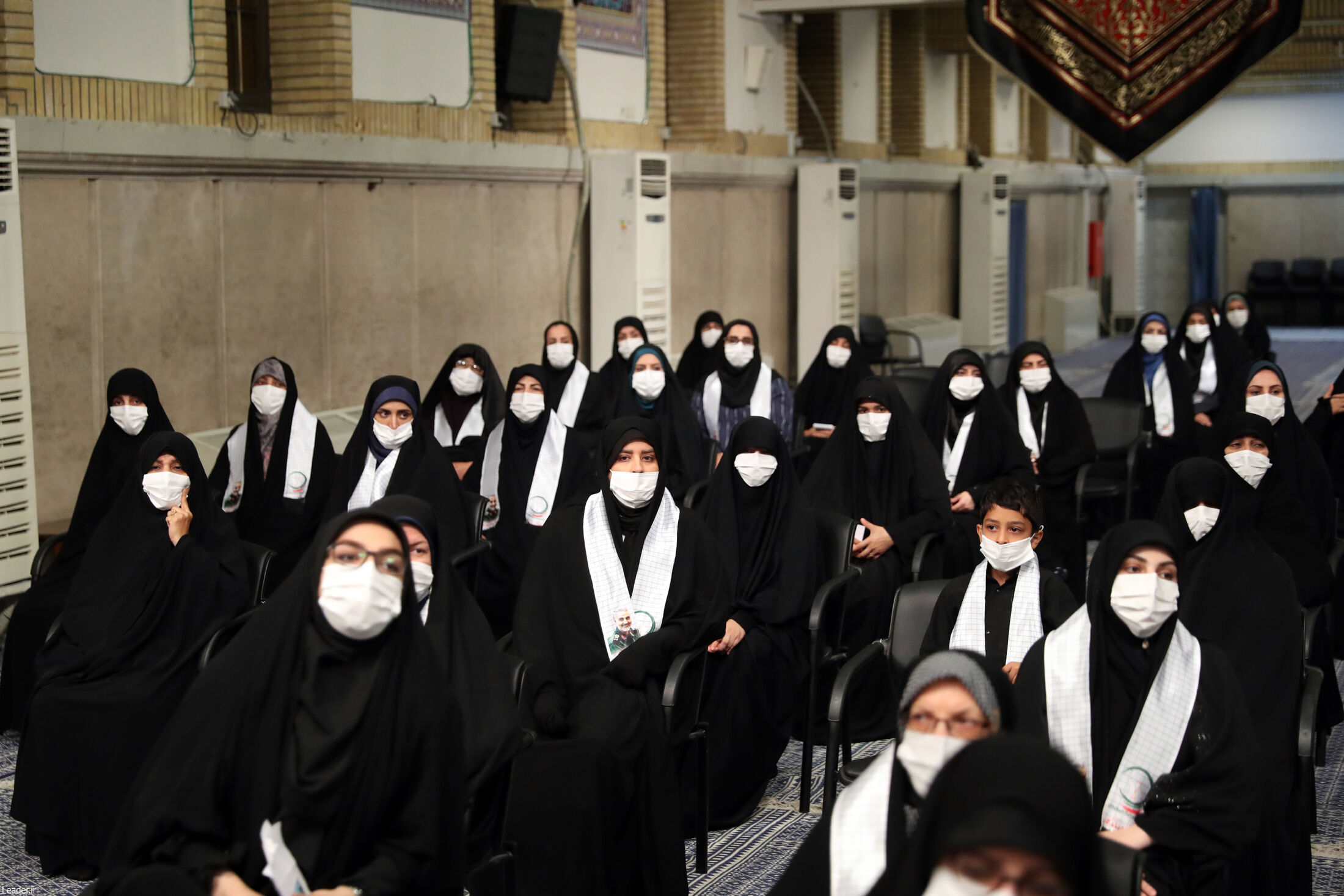 دیدار دست‌اندرکاران دومین کنگره شهدای ورزشکار با رهبرانقلاب