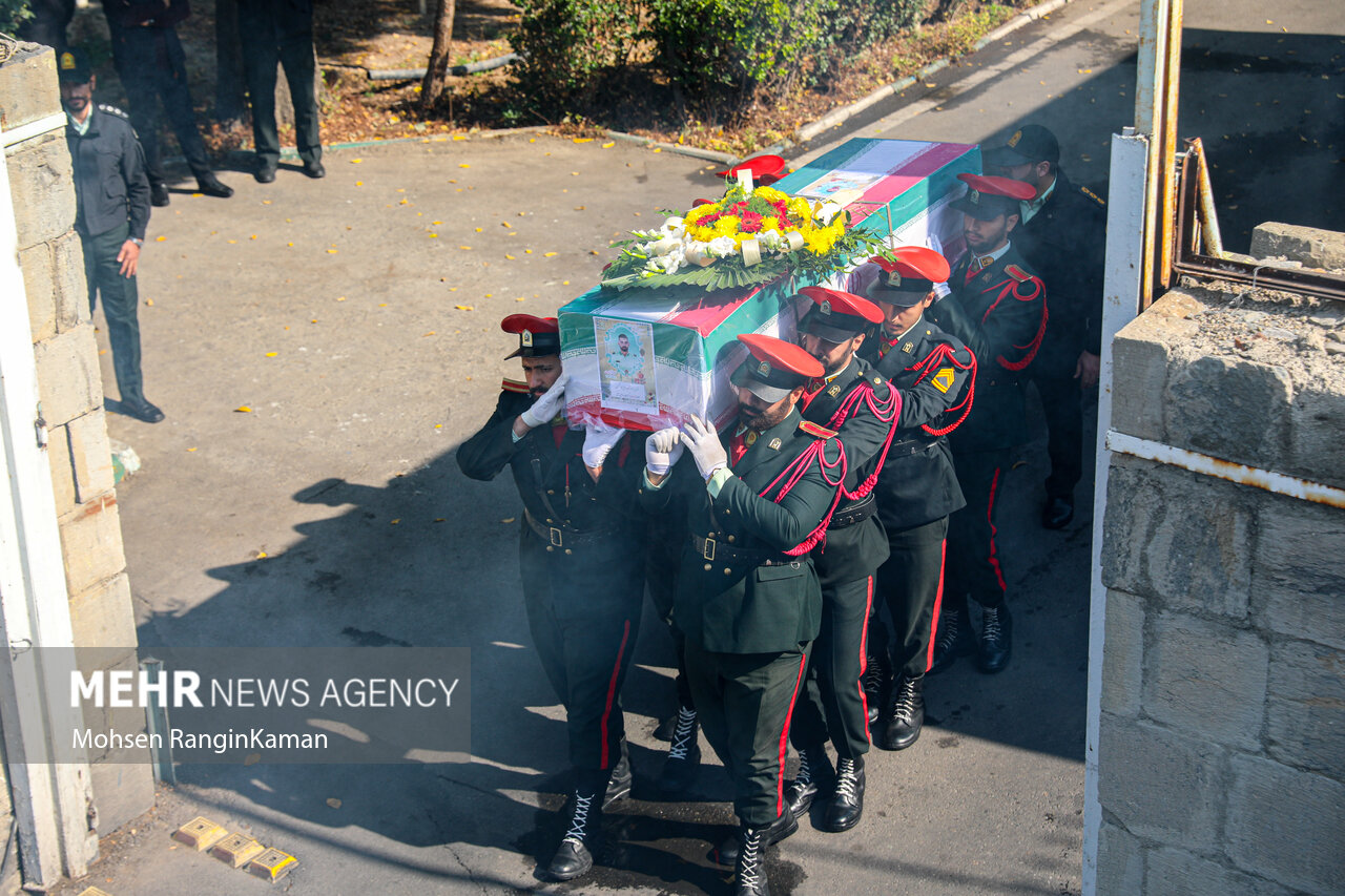 مراسم تشییع شهید امنیت امیرمحمد شمسی