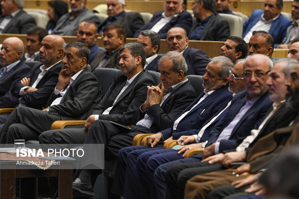 سفر رئیس جمهور به اصفهان