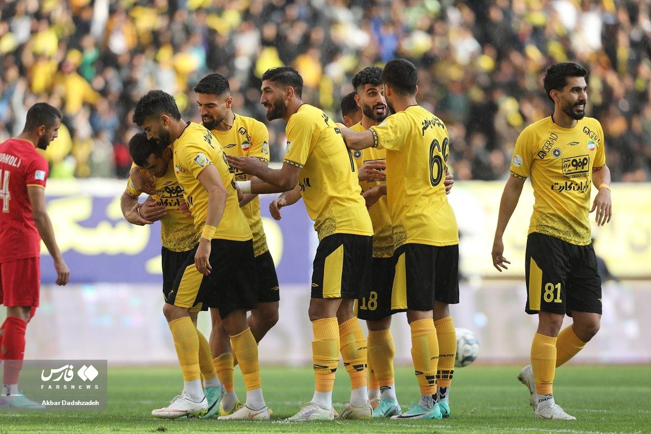 تصاویر بازی سپاهان و فولاد