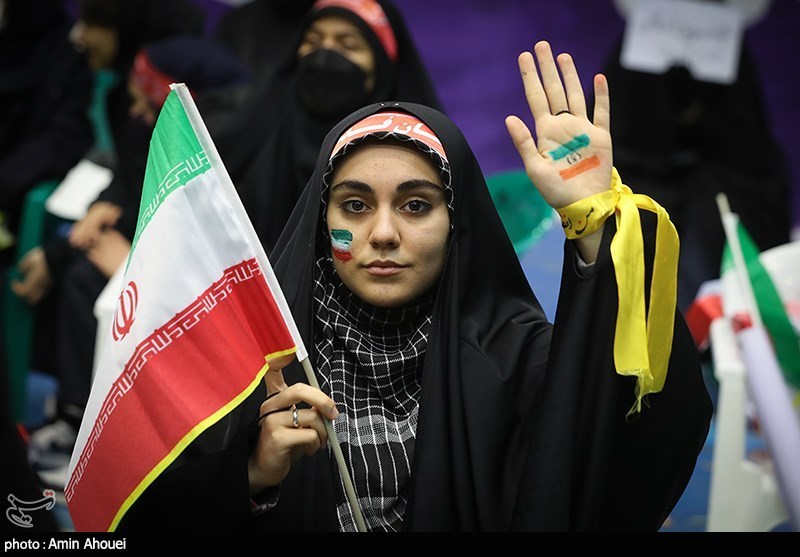 اجتماع بزرگ دختران حاج قاسم در ورزشگاه آزادی