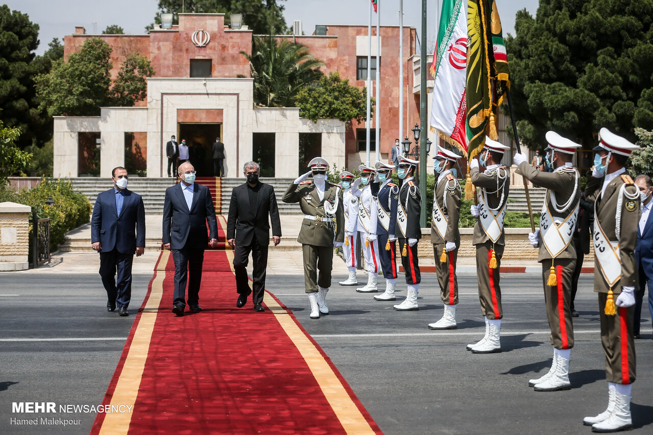 بدرقه رسمی قالیباف در سفر به سوریه