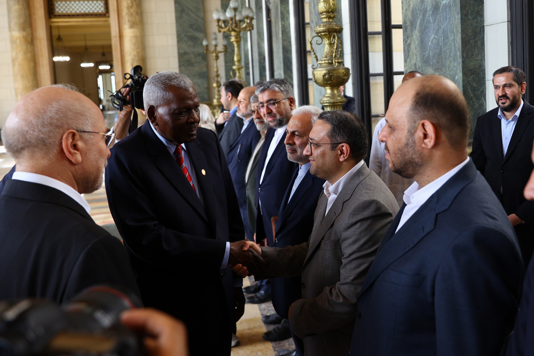 دیدار  قالیباف با لاسو هرناندز، رئیس مجلس کوبا