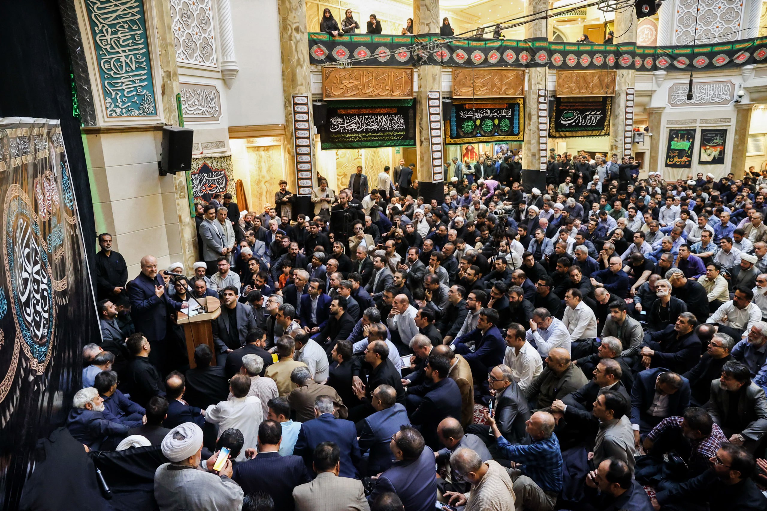  سخنرانی قالیباف در مراسم عزاداری مسجد جامع امام صادق (ع) میدان فلسطین 