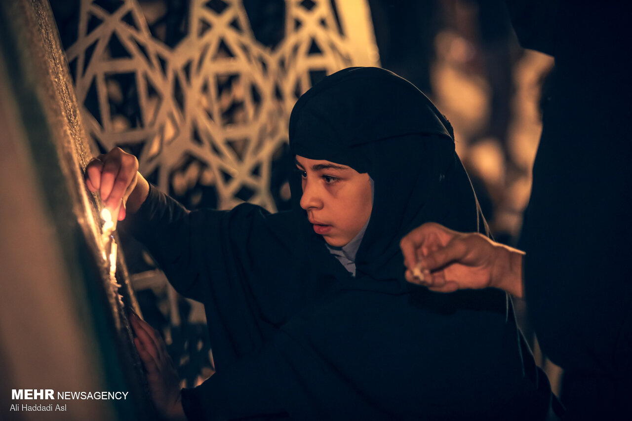 شام غریبان در میدان امام حسین (ع)