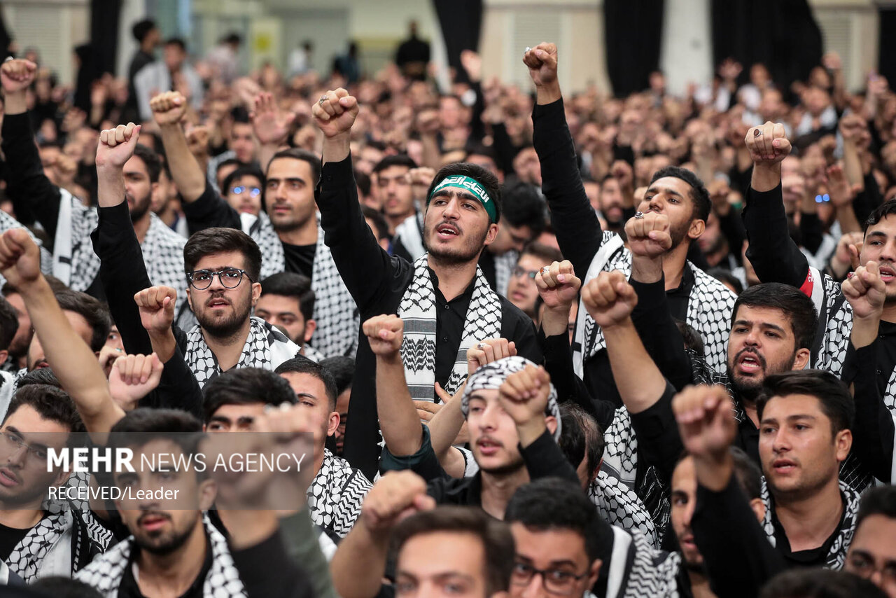 مراسم عزاداری هیئت‌های دانشجویی در حسینیه امام خمینی (ره)