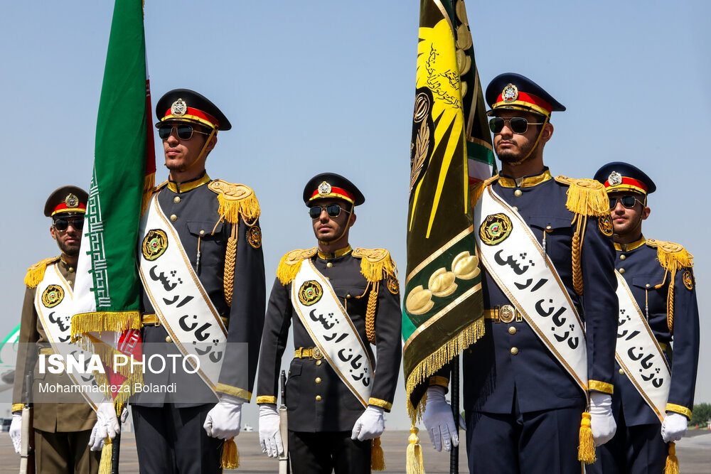 بازگشت رئیس جمهور از آفریقای جنوبی