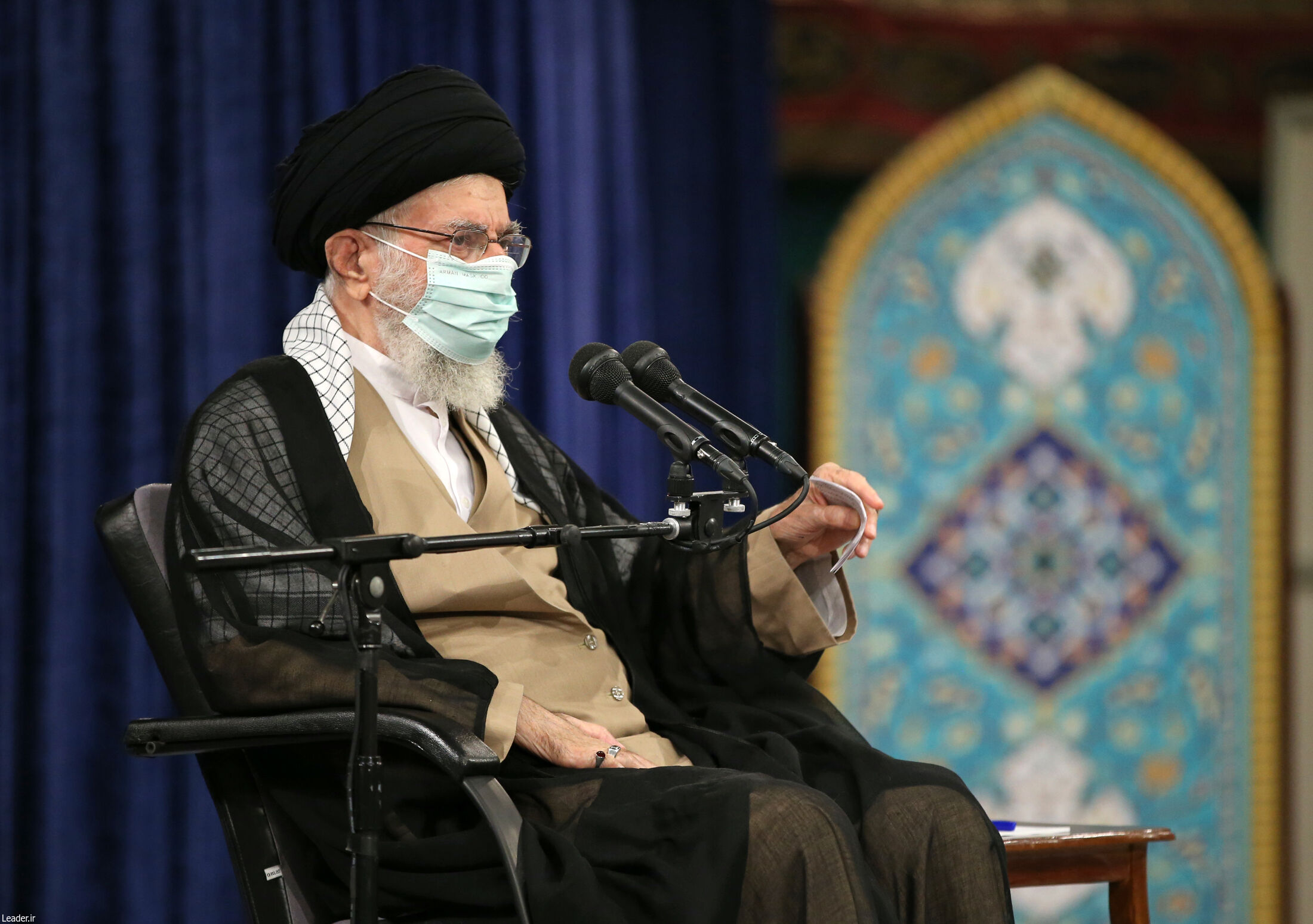 دیدار دست‌اندرکاران دومین کنگره شهدای ورزشکار با رهبرانقلاب