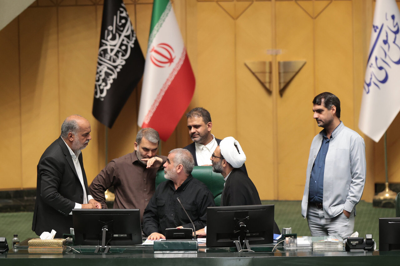 صحن علنی 24 تیرماه مجلس