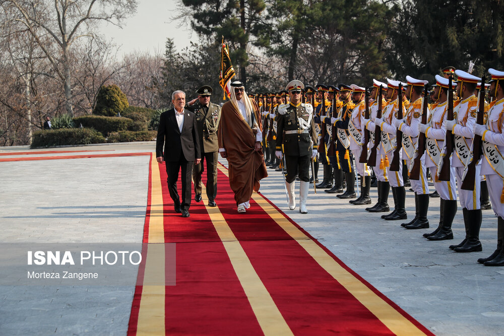 استقبال رسمی از امیر قطر