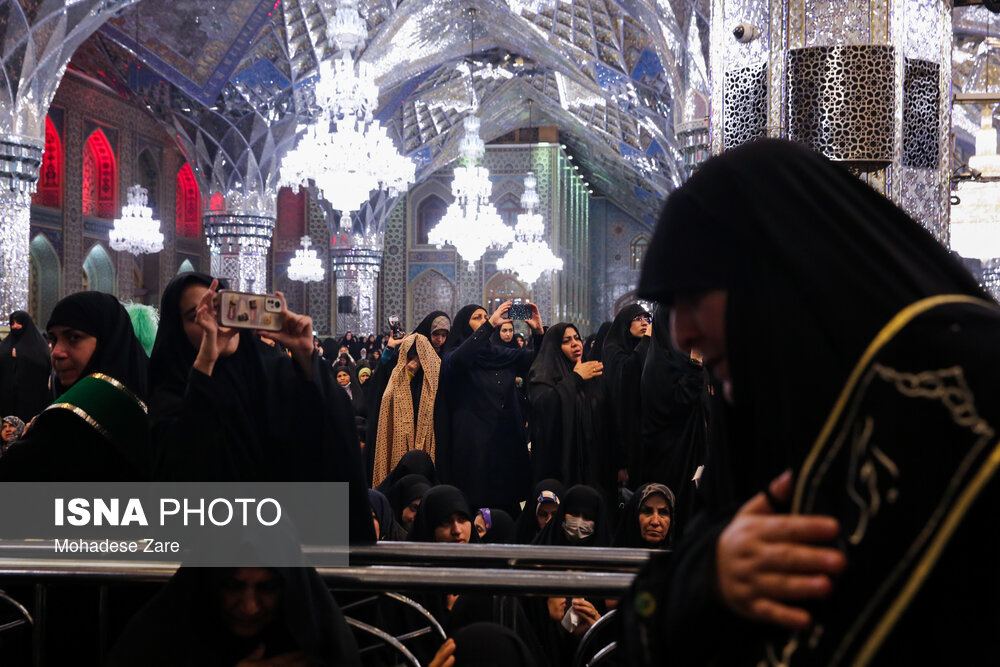 مراسم وداع با شهدای مرزبانی و دفاع مقدس در حرم مطهر رضوی