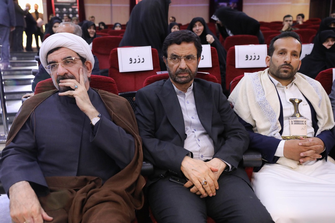 مراسم بزرگداشت دکتر امیرعبدالهیان